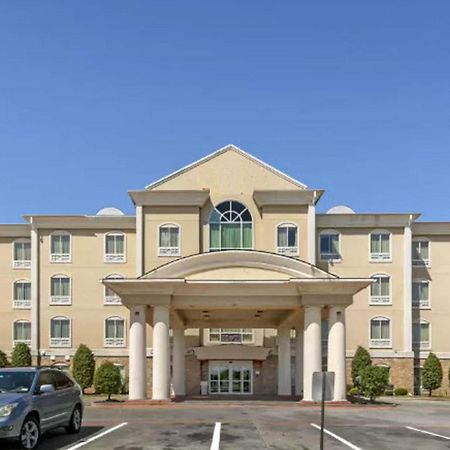 Lake Texoma Inn And Suites Denison Exteriör bild