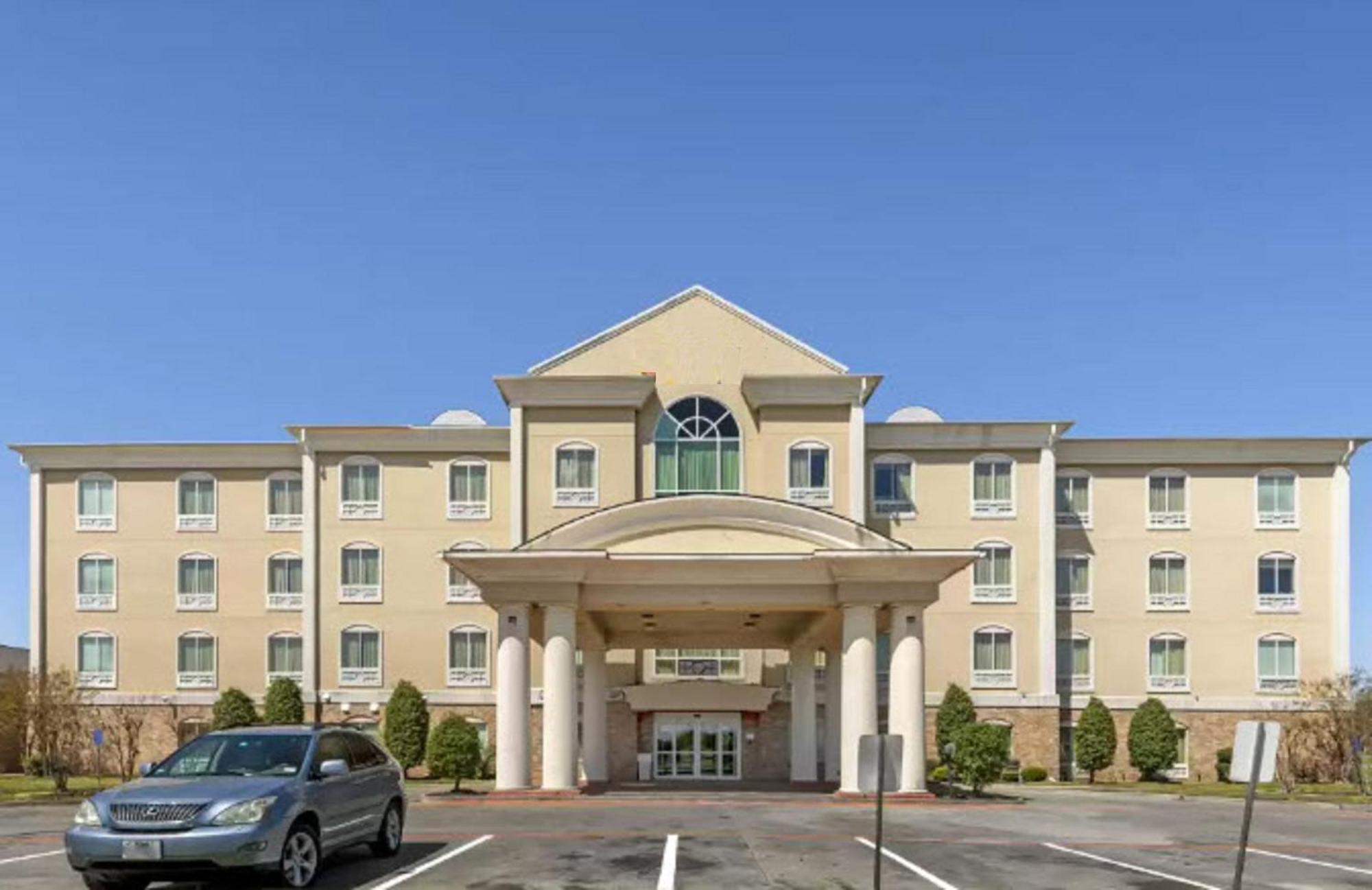 Lake Texoma Inn And Suites Denison Exteriör bild
